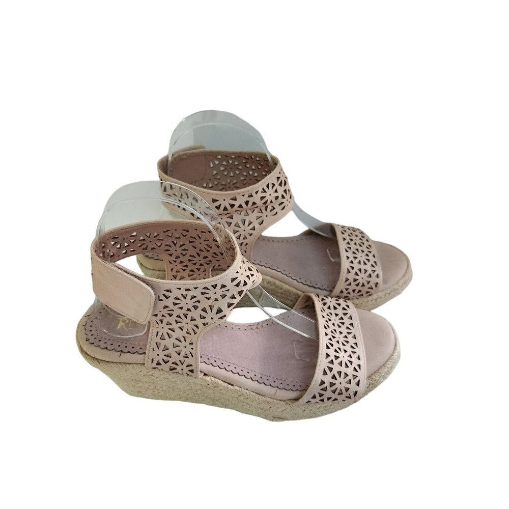 Restricted Beige Leather Ankle Strap Espardrille Wedge Platform Sandals Size 7